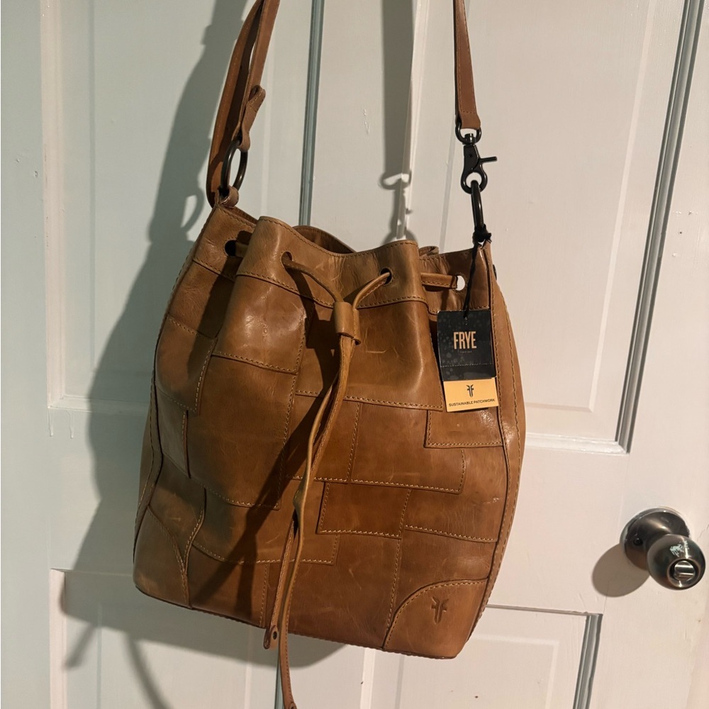 NWT Frye Beige Tan Patchwork Leather Melissa Drawstring Hobo Bucket Bag